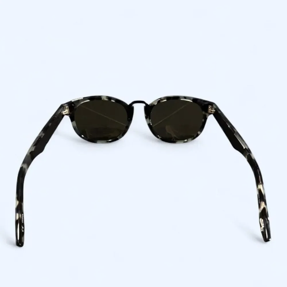 Brand New Nike Achieve Women's/Unisex Black and Grey Tortoiseshell Sunglasses